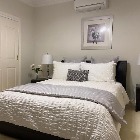 Cosy Private Room Easy Access To City & Airport Melbourne Kültér fotó
